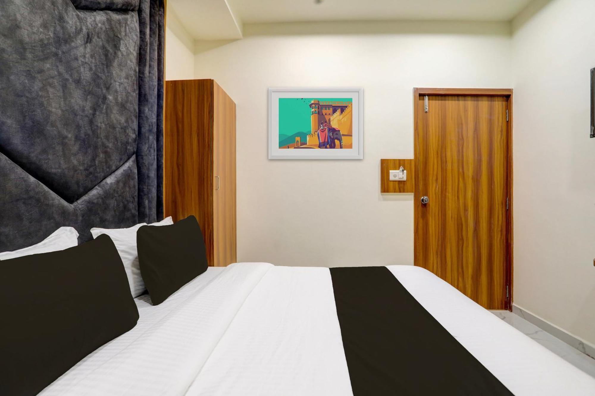 Hotel O Sun Light Ahmedabad Ngoại thất bức ảnh